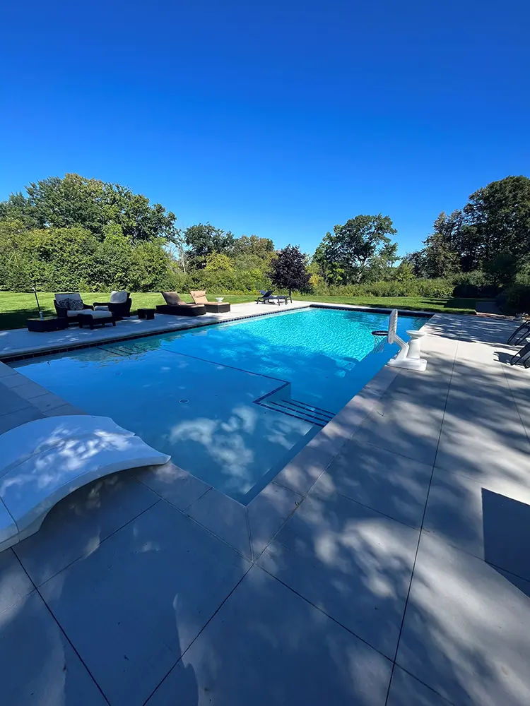 pool with lounge